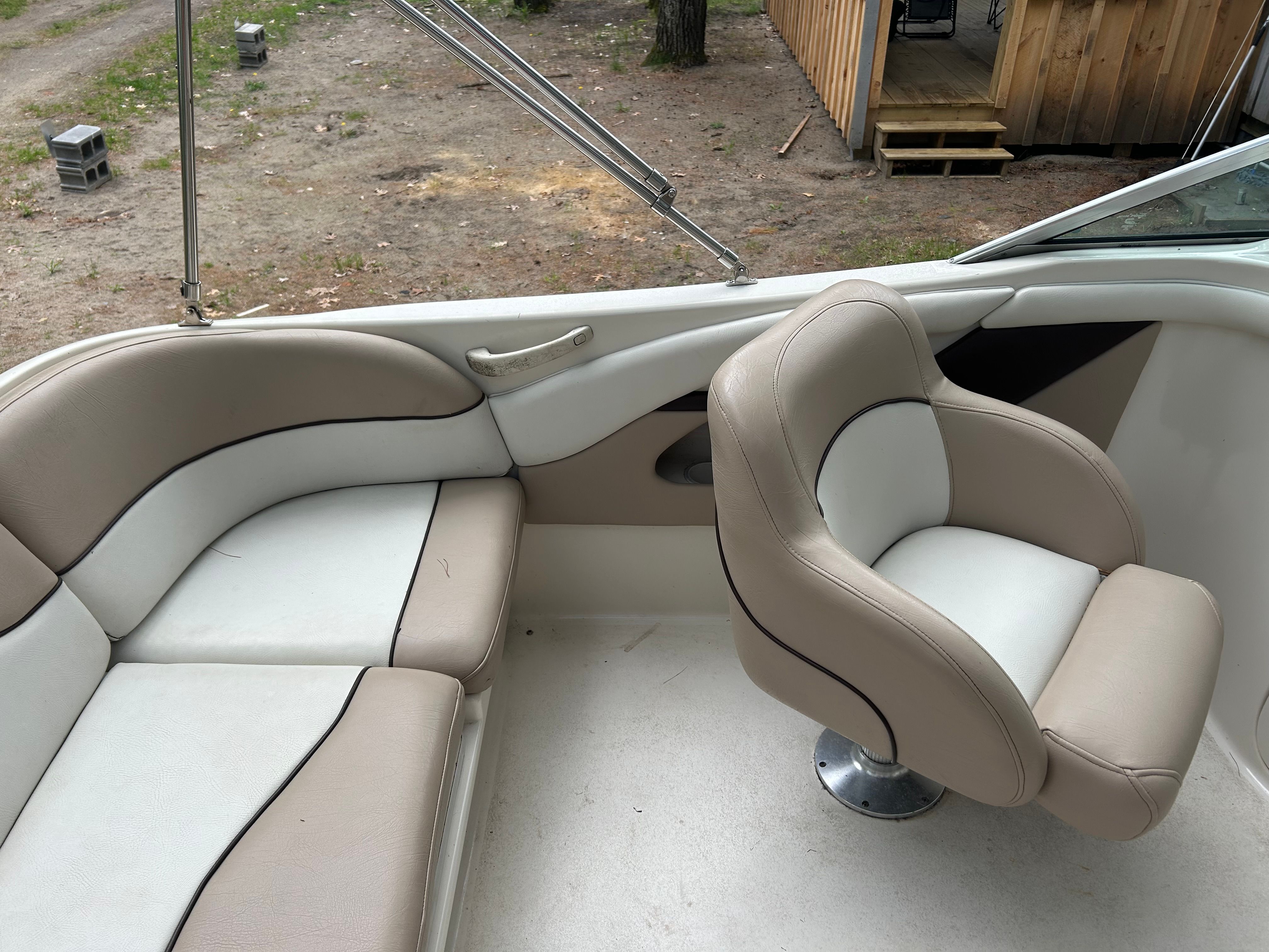 1999 Sea Ray 210 Sundeck - 5