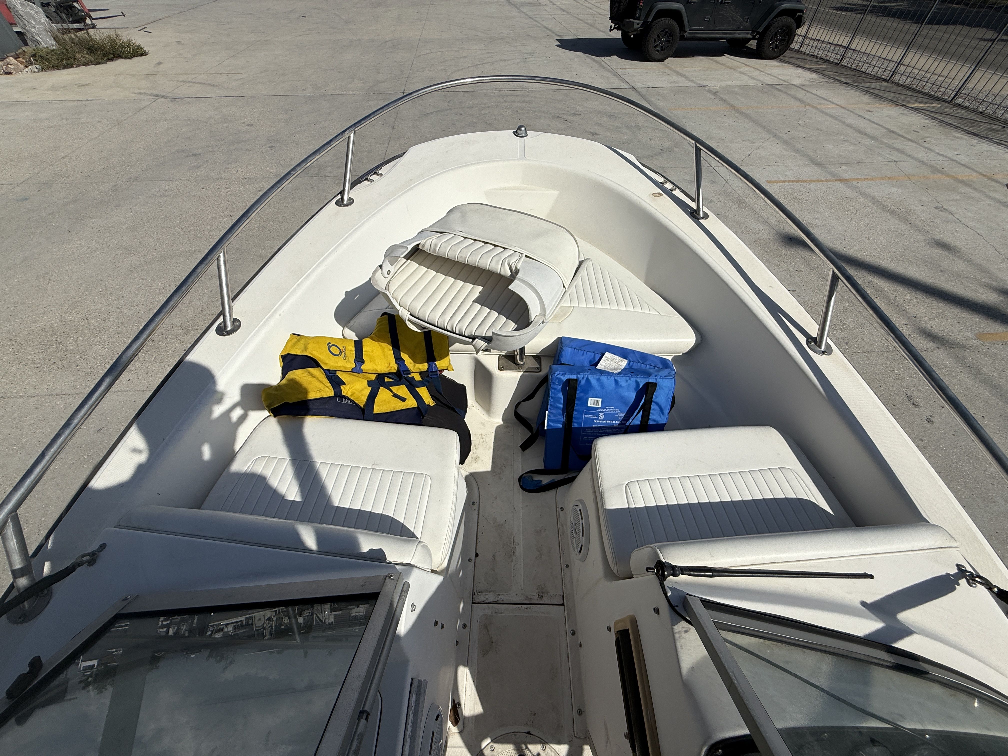 2002 Boston Whaler Ventura 160 - 8