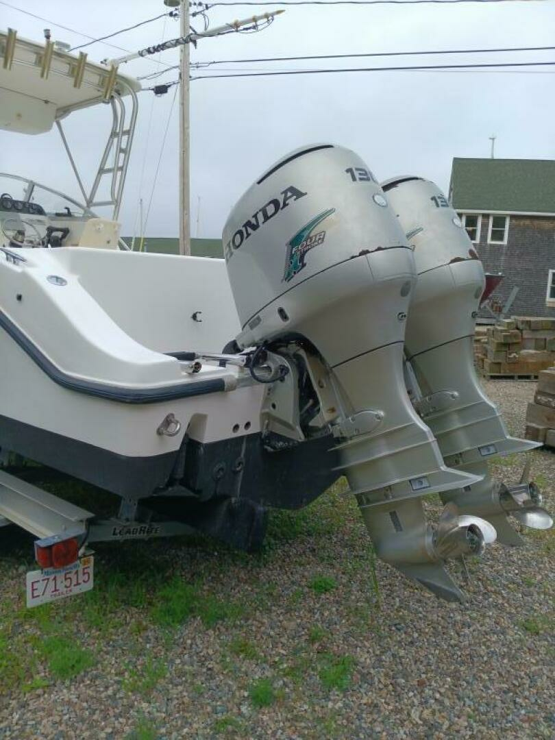 2003 Mako 252 - Image 4
