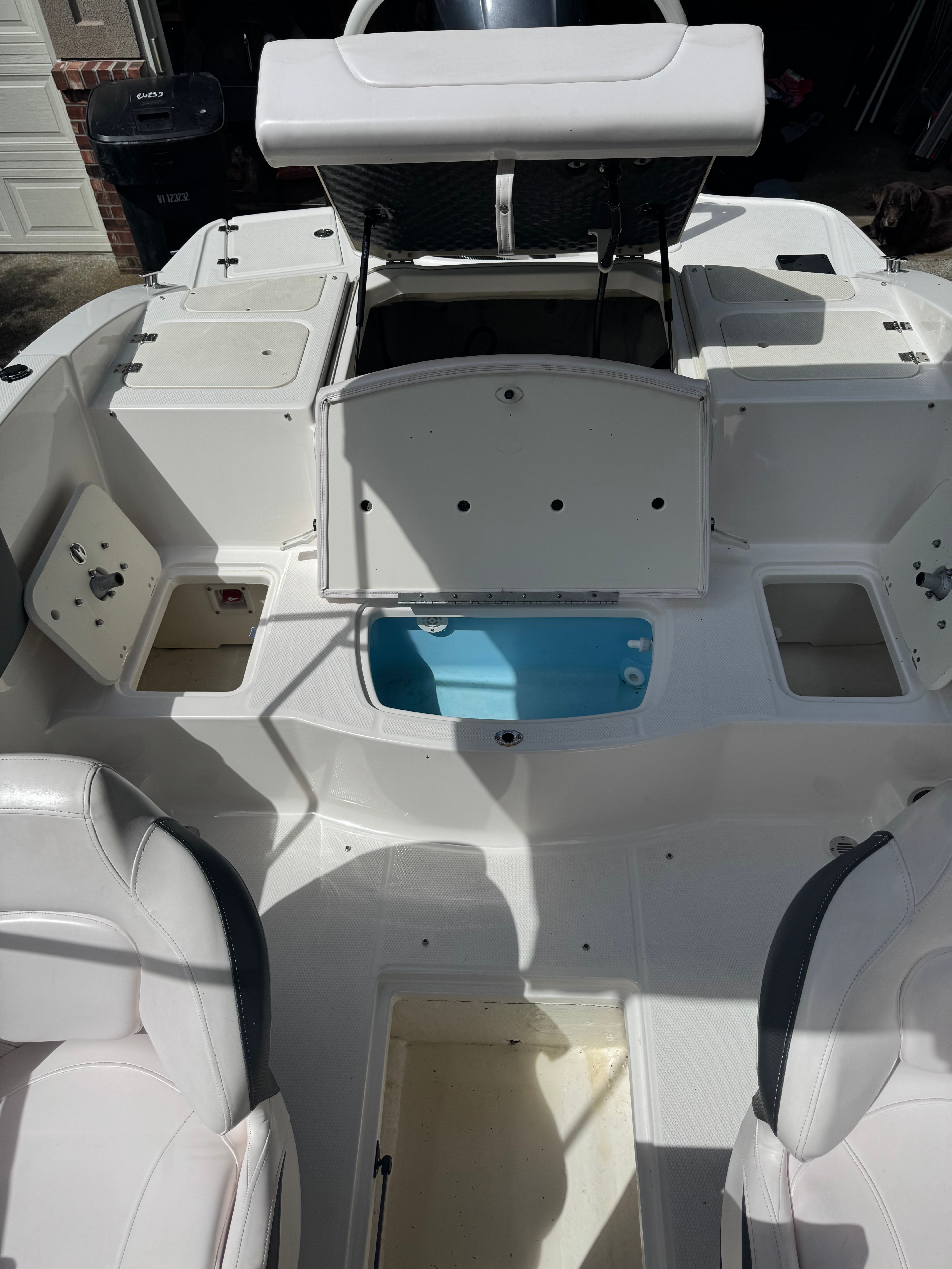 2020 Chaparral 19 SSi Ski & Fish OB - 10
