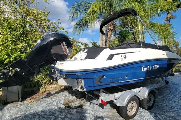 2023 Bayliner VR6 OB