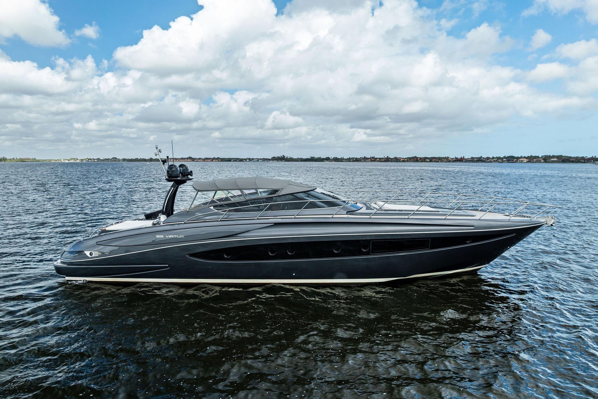 2015 Riva 63' Virtus