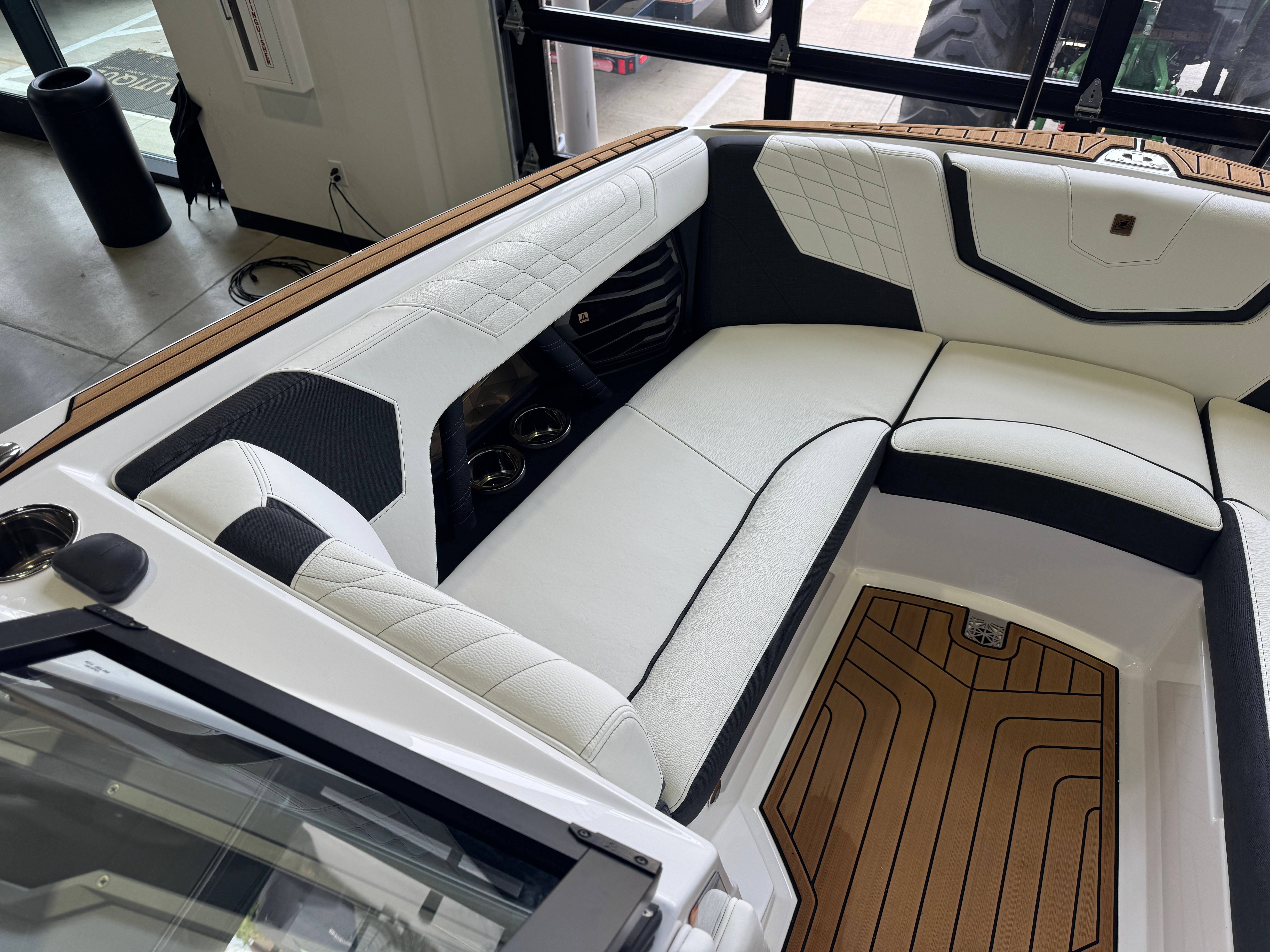 2023 Nautique Super Air Nautique G23 - 18