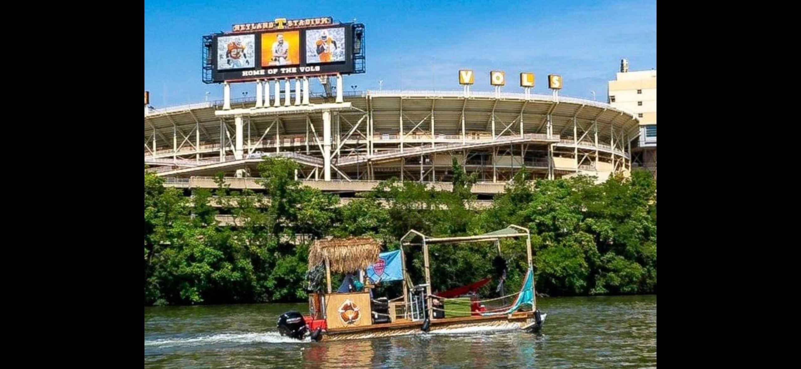 2023 Pontoon Custom - 5