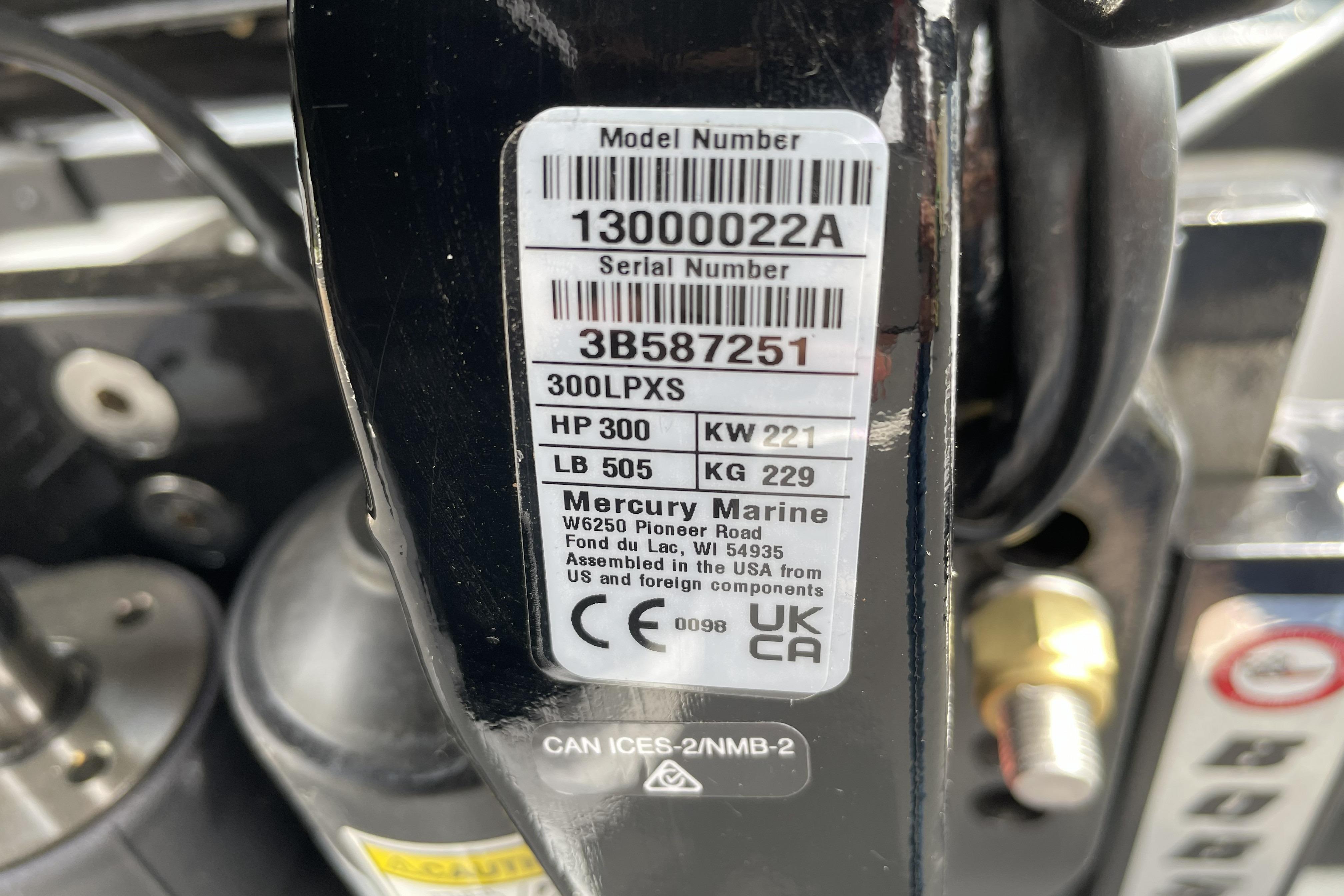 Label on Mercury Marine engine, model 300LPXS, 300 HP, for Nitro Z21 XL 2026.