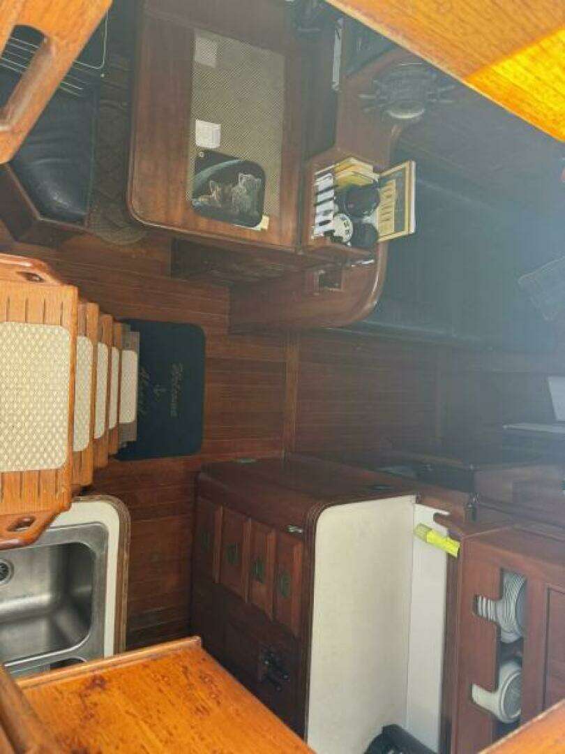 1988 Shannon 50 - Image 55