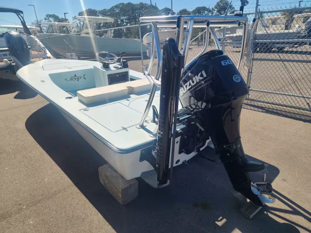 2024 East Cape 18 EVO V - 5