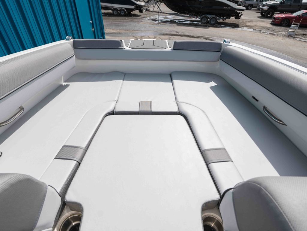 2025 Bayliner D20I - 10