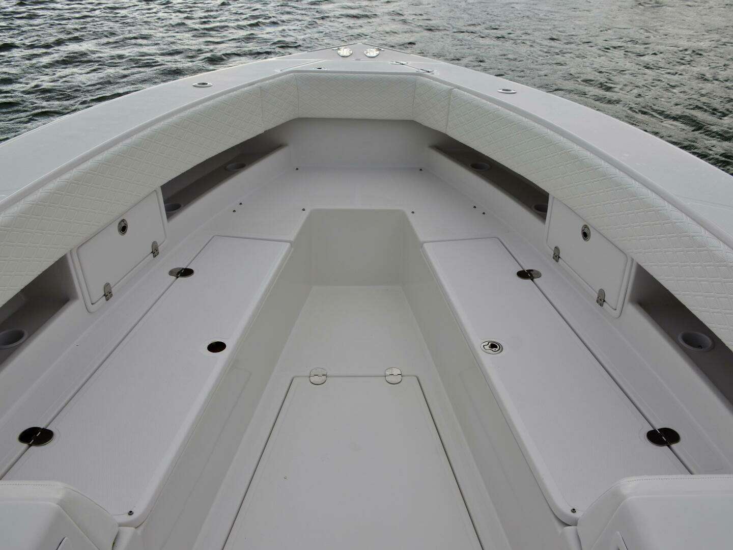 2014 Venture 39CC - Image 19