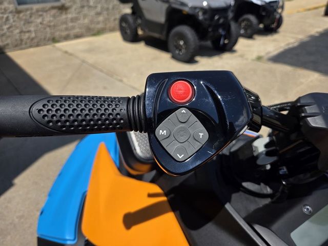 2026 Sea-Doo SparkTrixx For 3 Rotax 900 ACE - 90 Ibr And Aud - 12