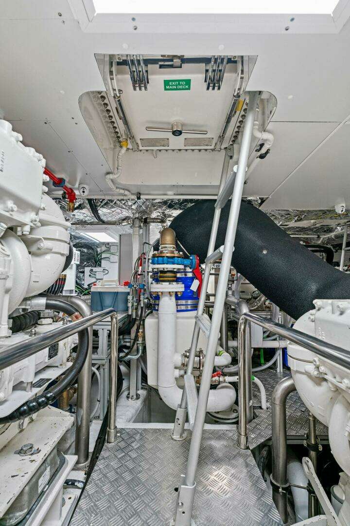 2023 Pershing GTX Motoryacht - Image 115