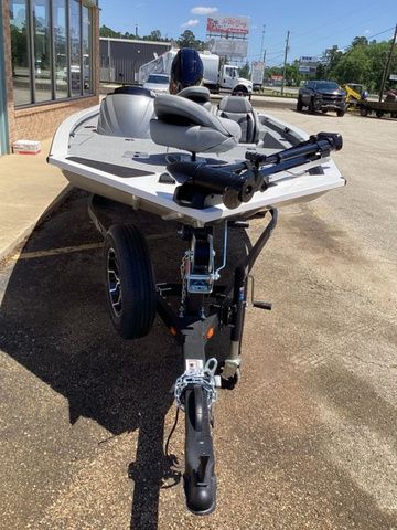 2026 G3 Sportsman 1710 - 12