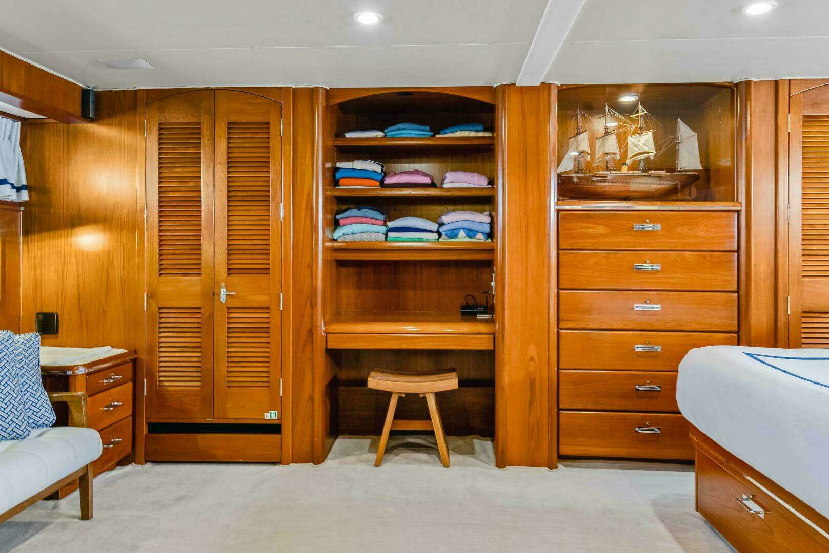 1986 Westport Christensen Cockpit - Image 15