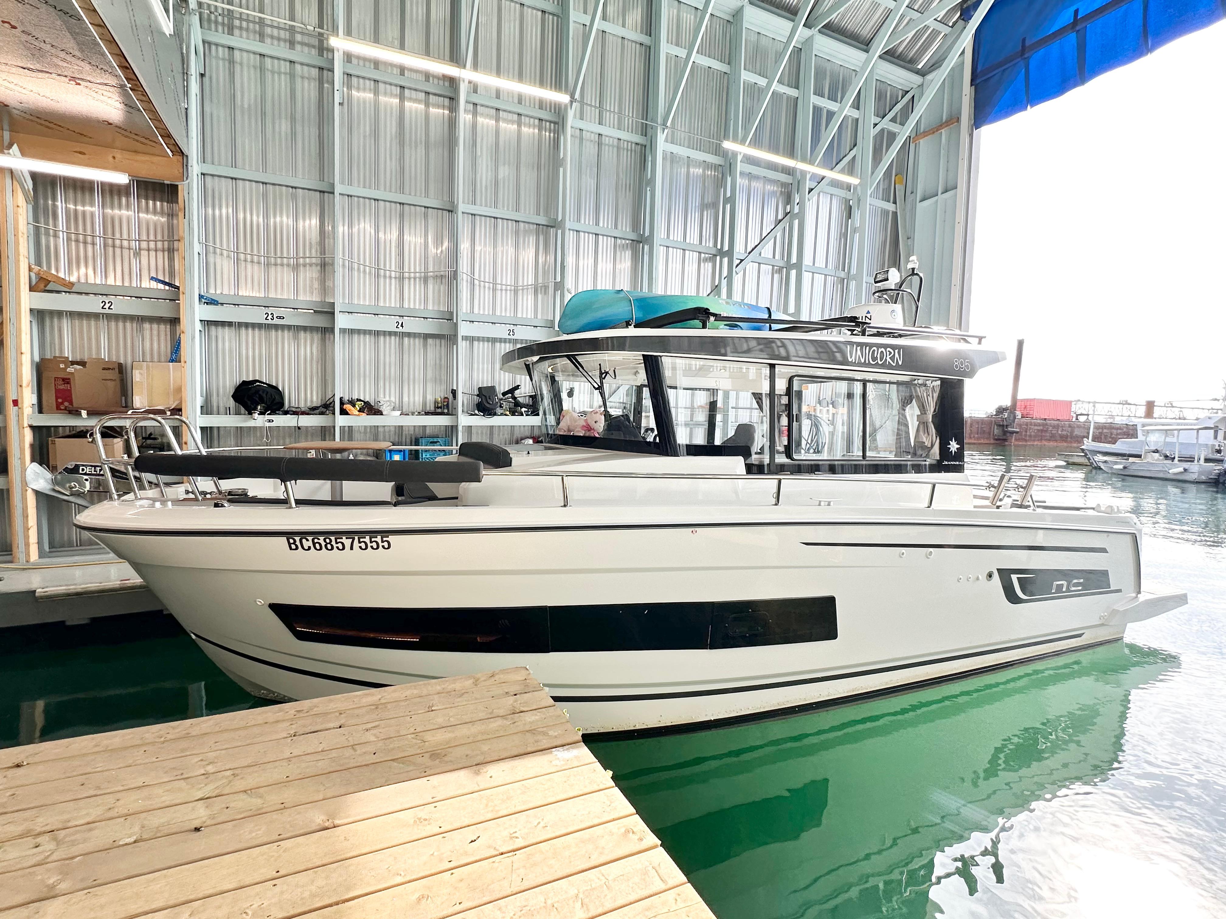 2020 Jeanneau NC 895 Sport