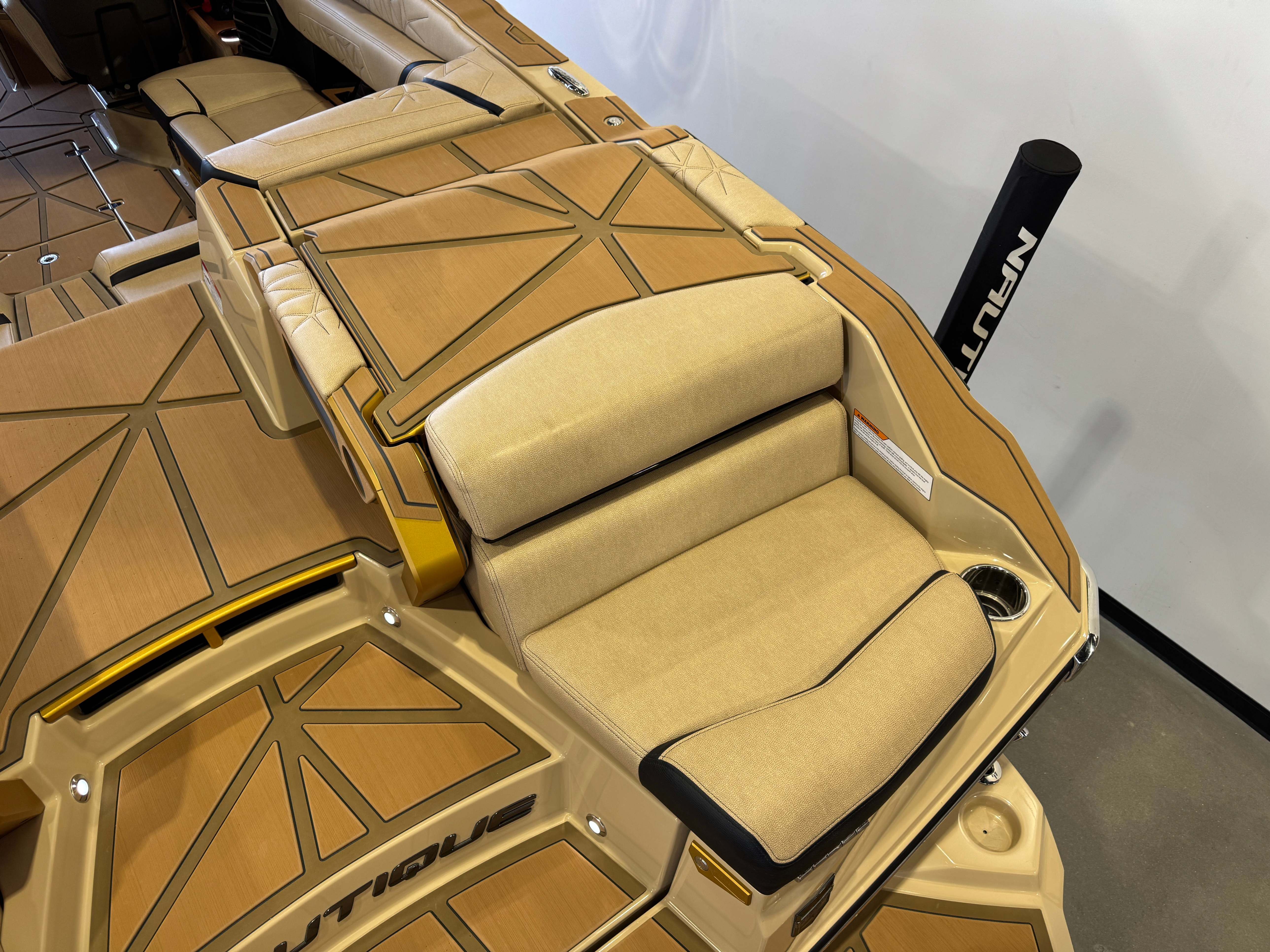 2025 Nautique Super Air Nautique G23 Paragon - 11