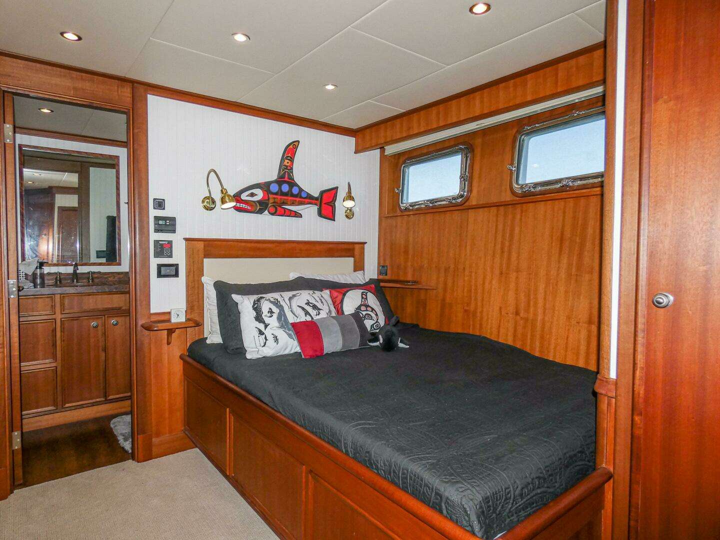 2017 Northern Marine Expedition Motor Yacht - Image 54