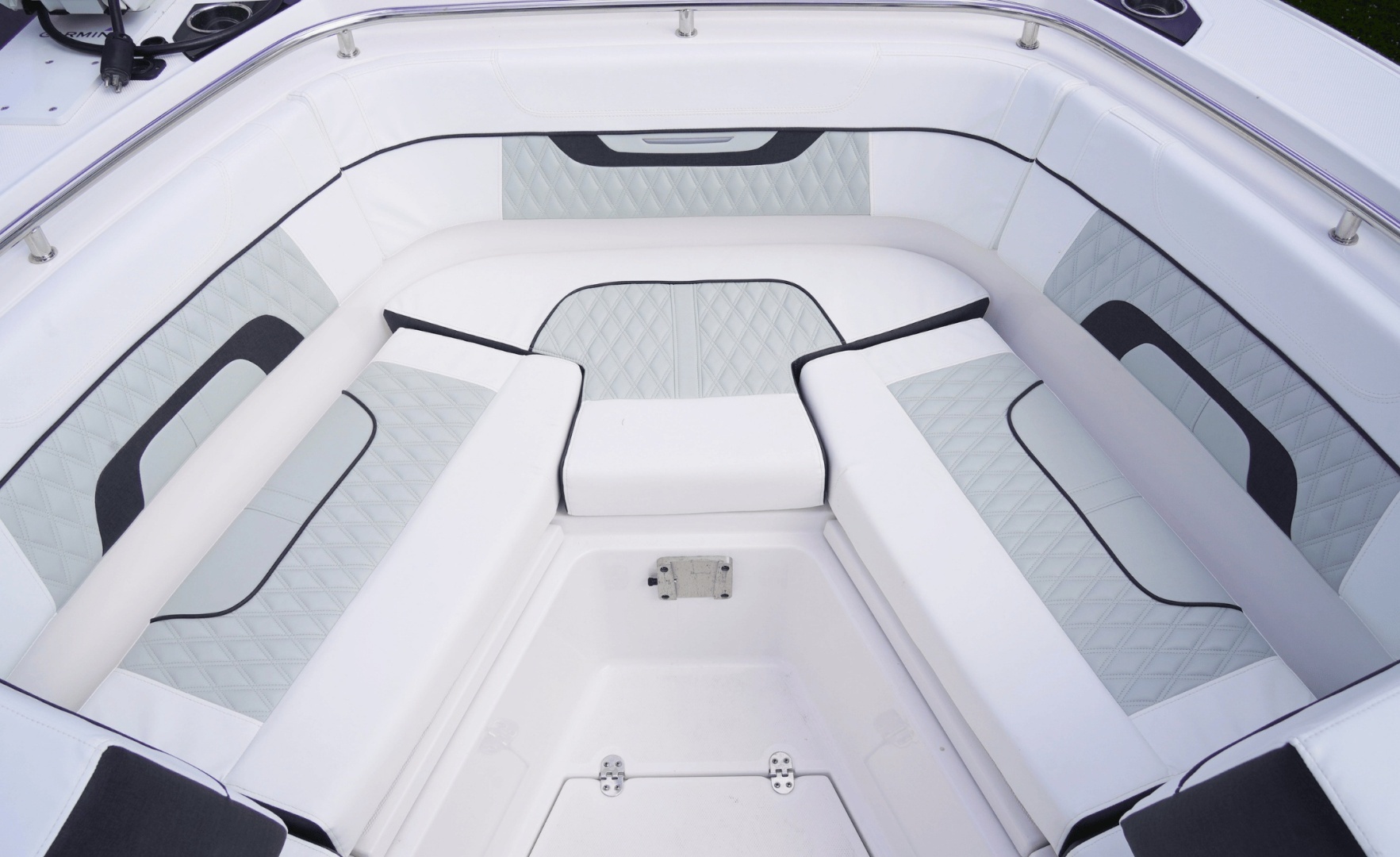 2025 Blackfin 272CC - Image 32
