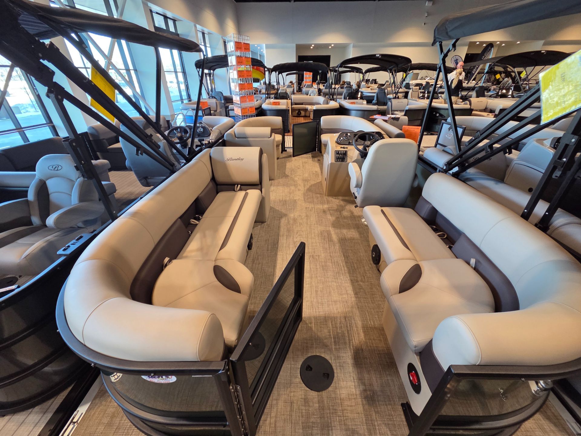 2026 Bentley Pontoons LE 200 CW - 20