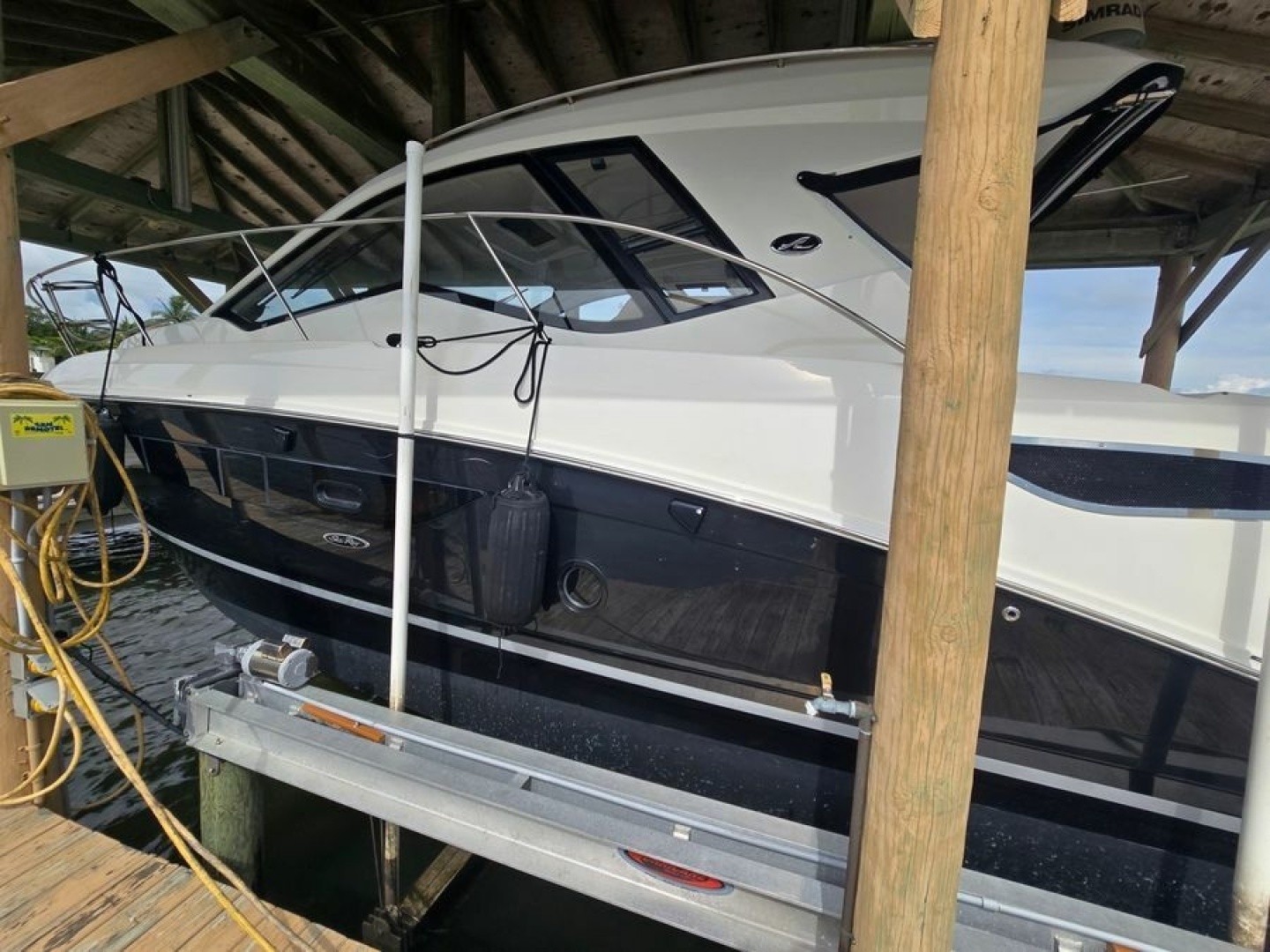 2018 Sea Ray — - Image 35