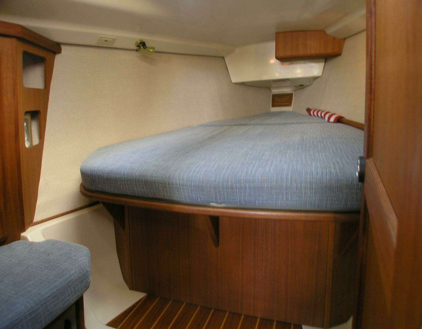 1996 Hunter Legend - Image 7