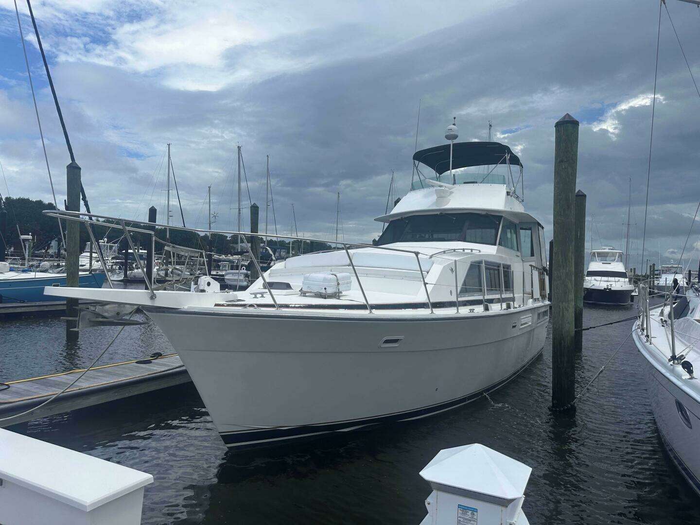 1987 Bertram — - Image 3