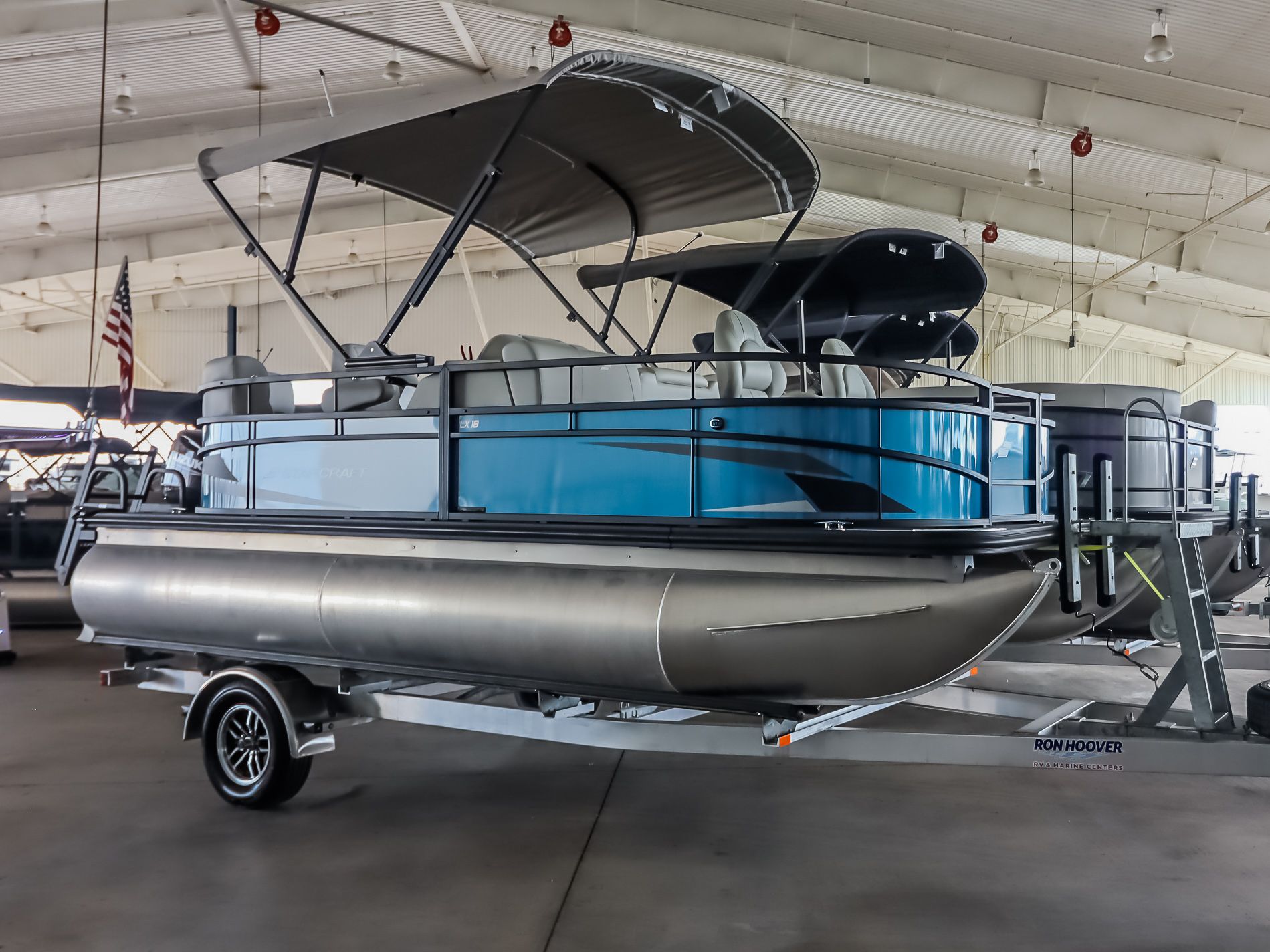 2026 Starcraft LX