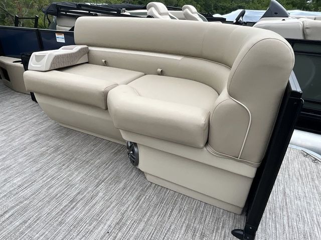 2026 Godfrey Marine Xperience 2086 SBX 25 In. Package - 9