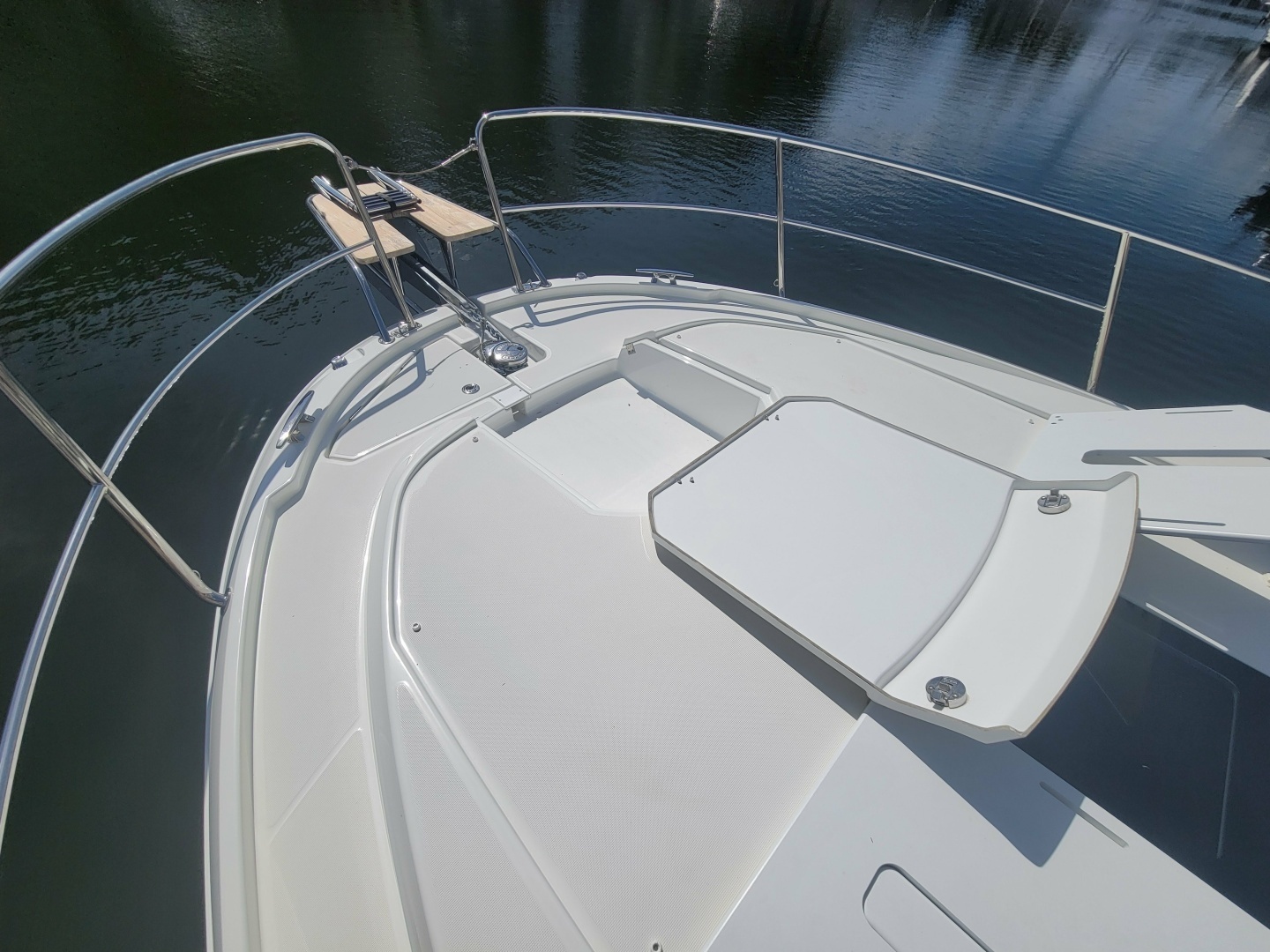 2020 Jeanneau NC 1095 Coupe - Image 8