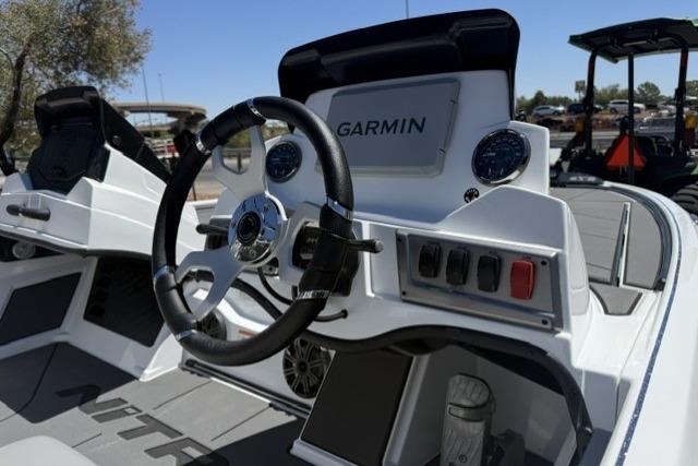 2026 Nitro Z19 XL Pro boat dashboard with Garmin navigation system.
