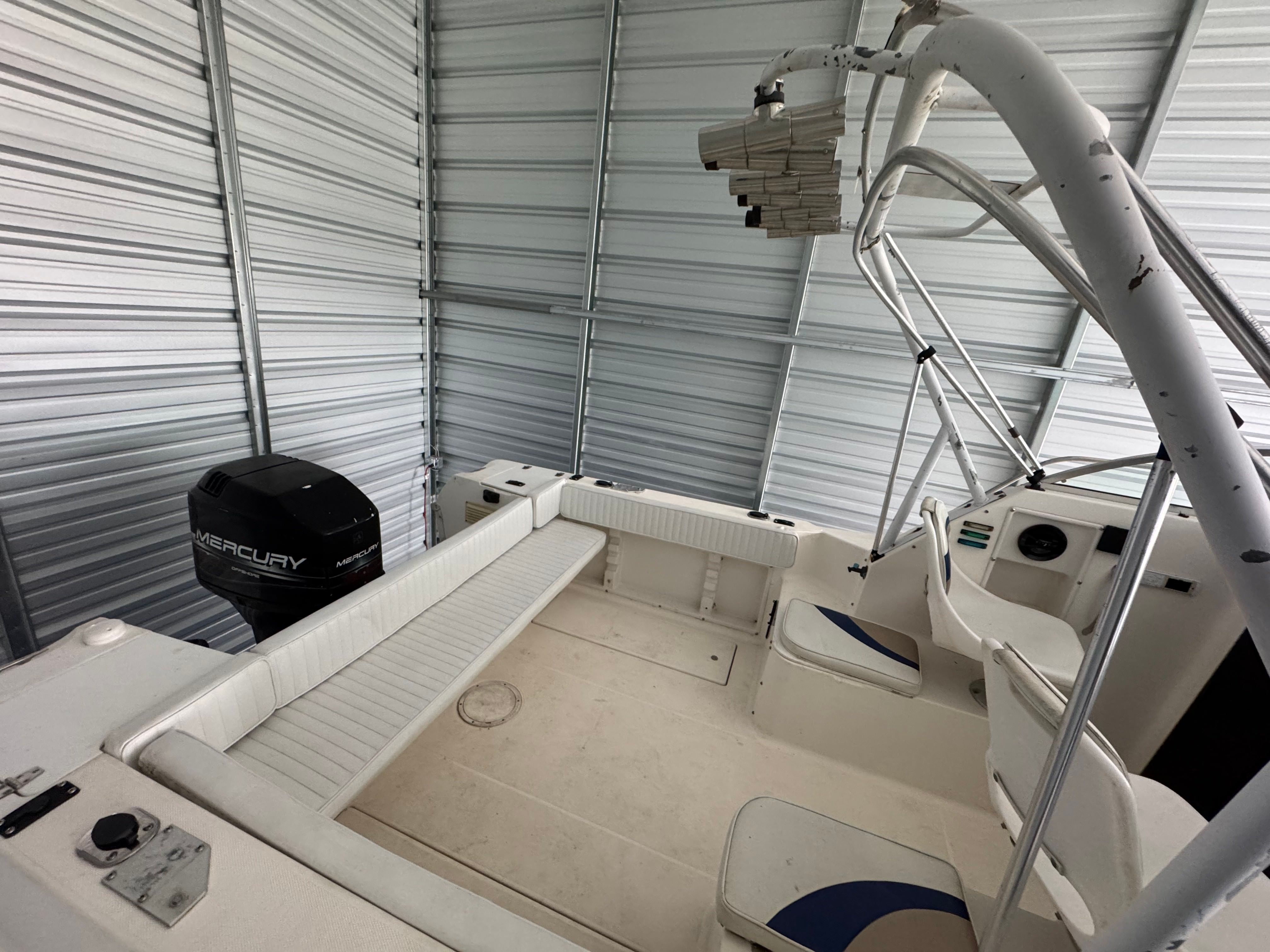 1996 Wellcraft 23 Excel - 40