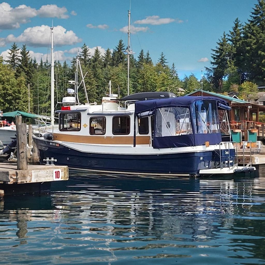 2017 Ranger Tugs R-27