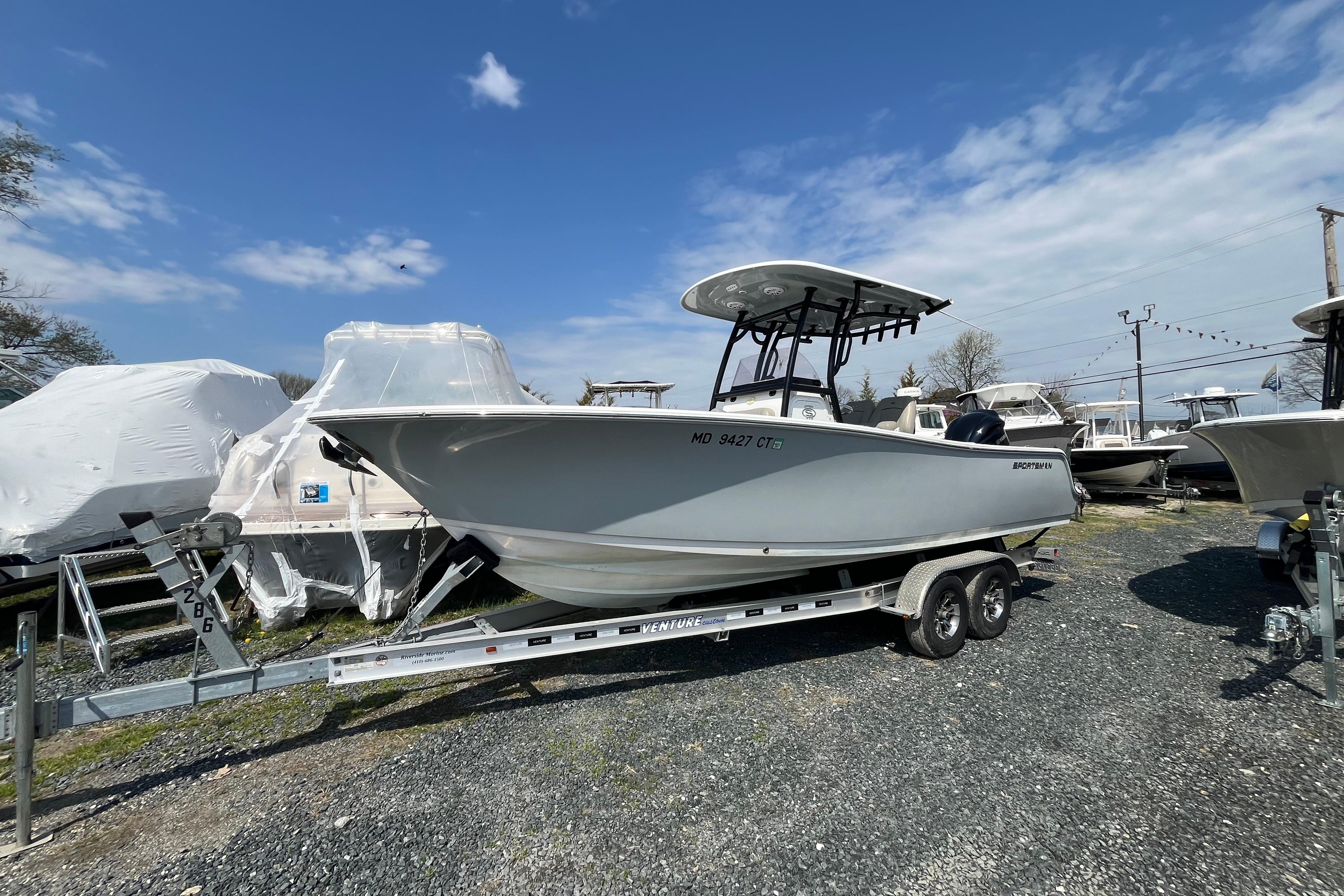 2022 Sportsman Open 242 Center Console