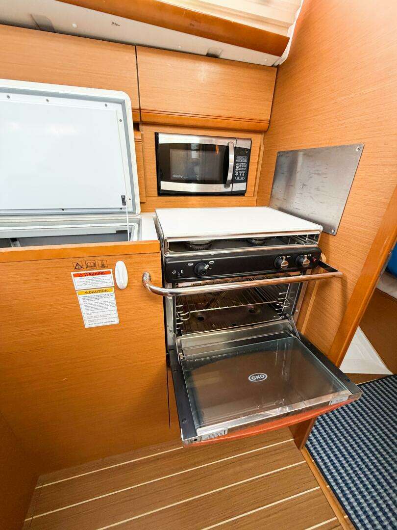 2013 Jeanneau Sun Odyssey 409 - Image 57