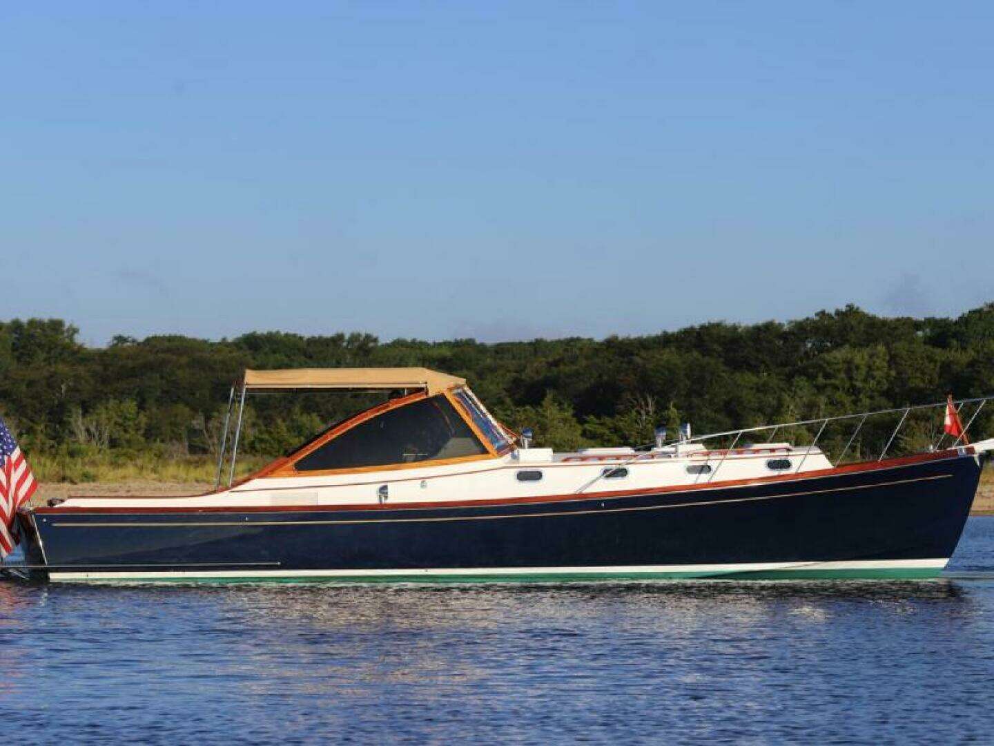 1995 Able 44 - Image 18