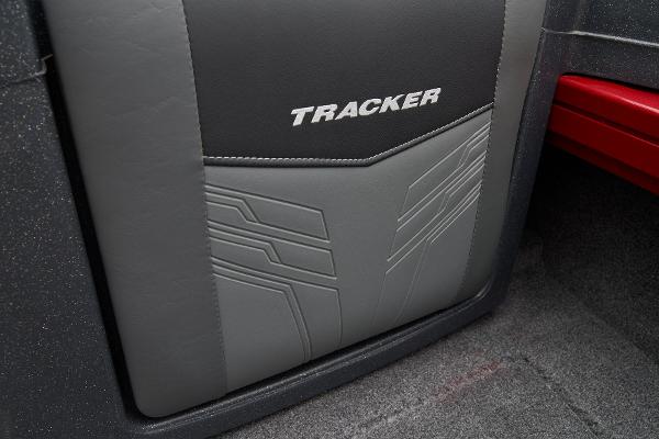 2025 Tracker Targa V-19 Combo - 54