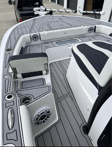 2024 Tidewater 3100 Carolina Bay - 11