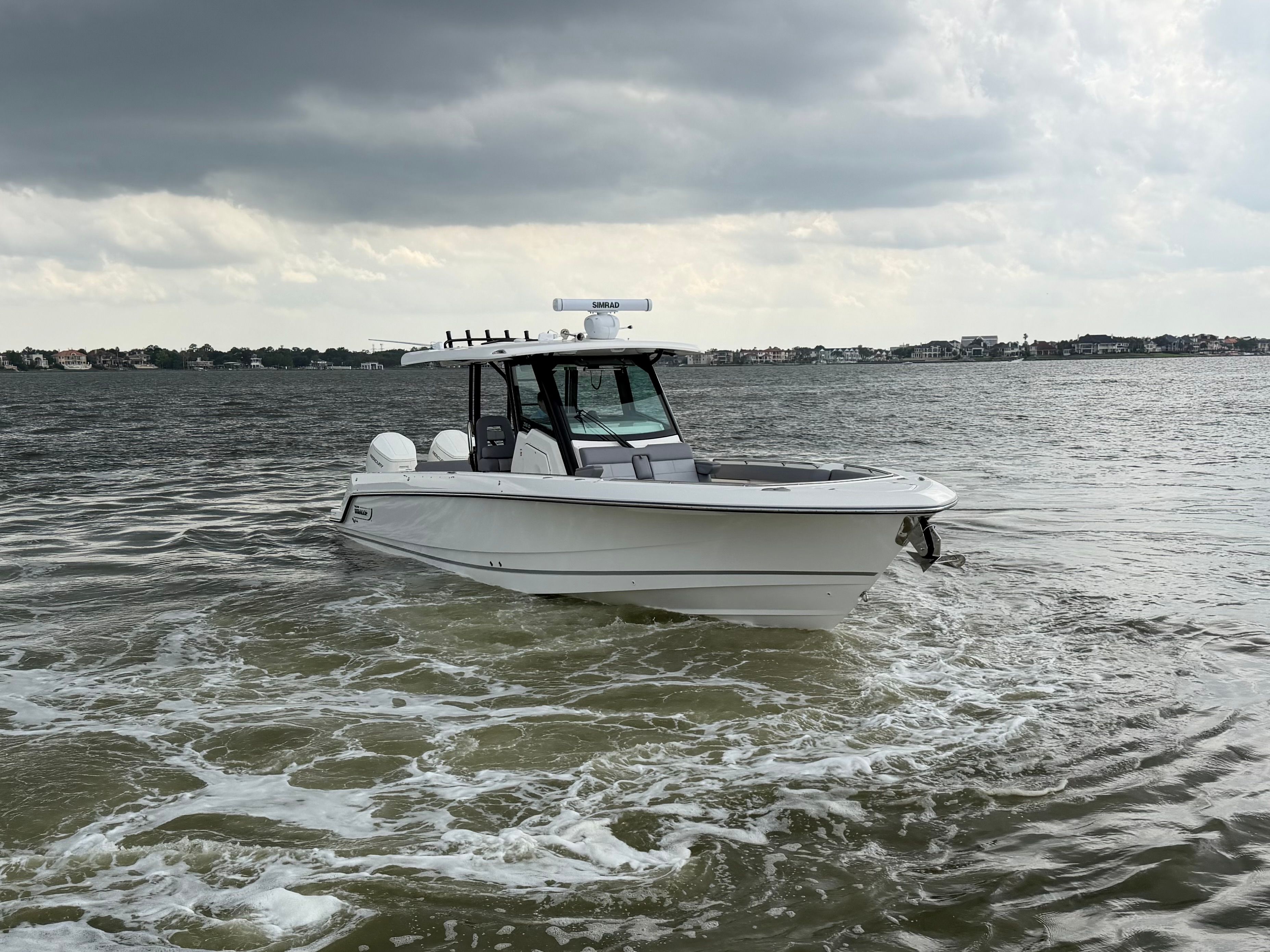 2026 Boston Whaler 360 Outrage - 6