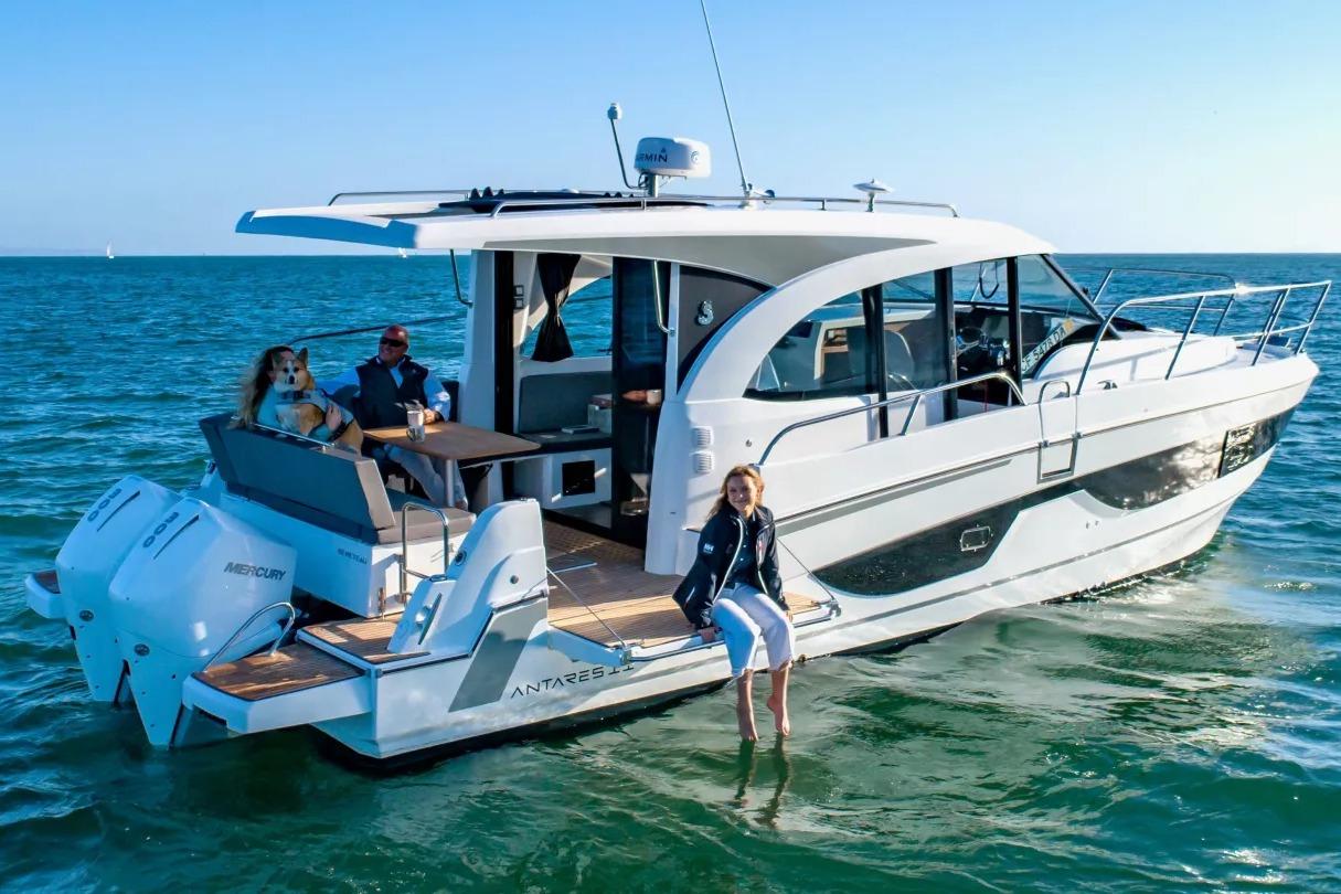 2026 Beneteau Antares 11 Coupe