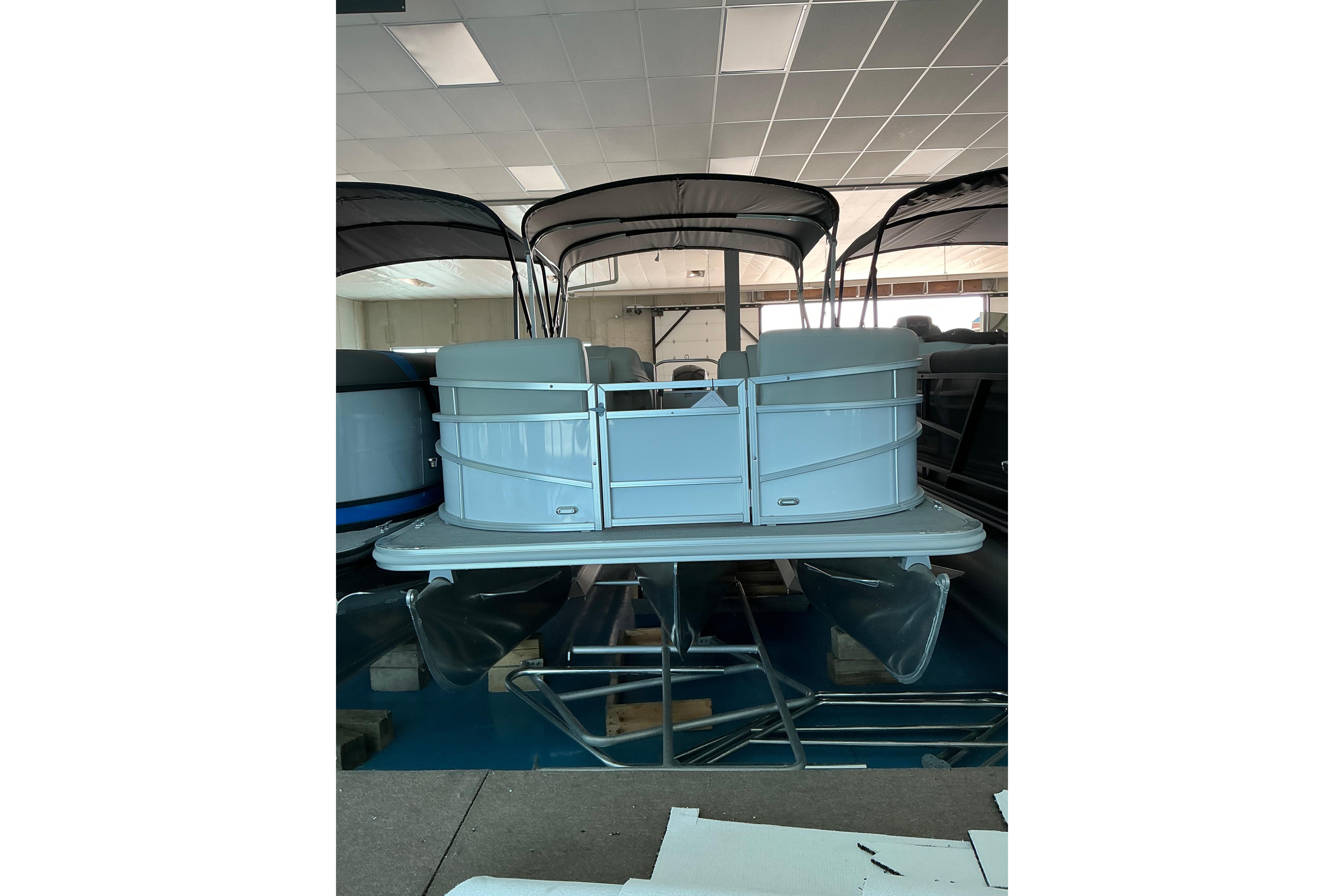 2024 SunChaser Vista 22 LR