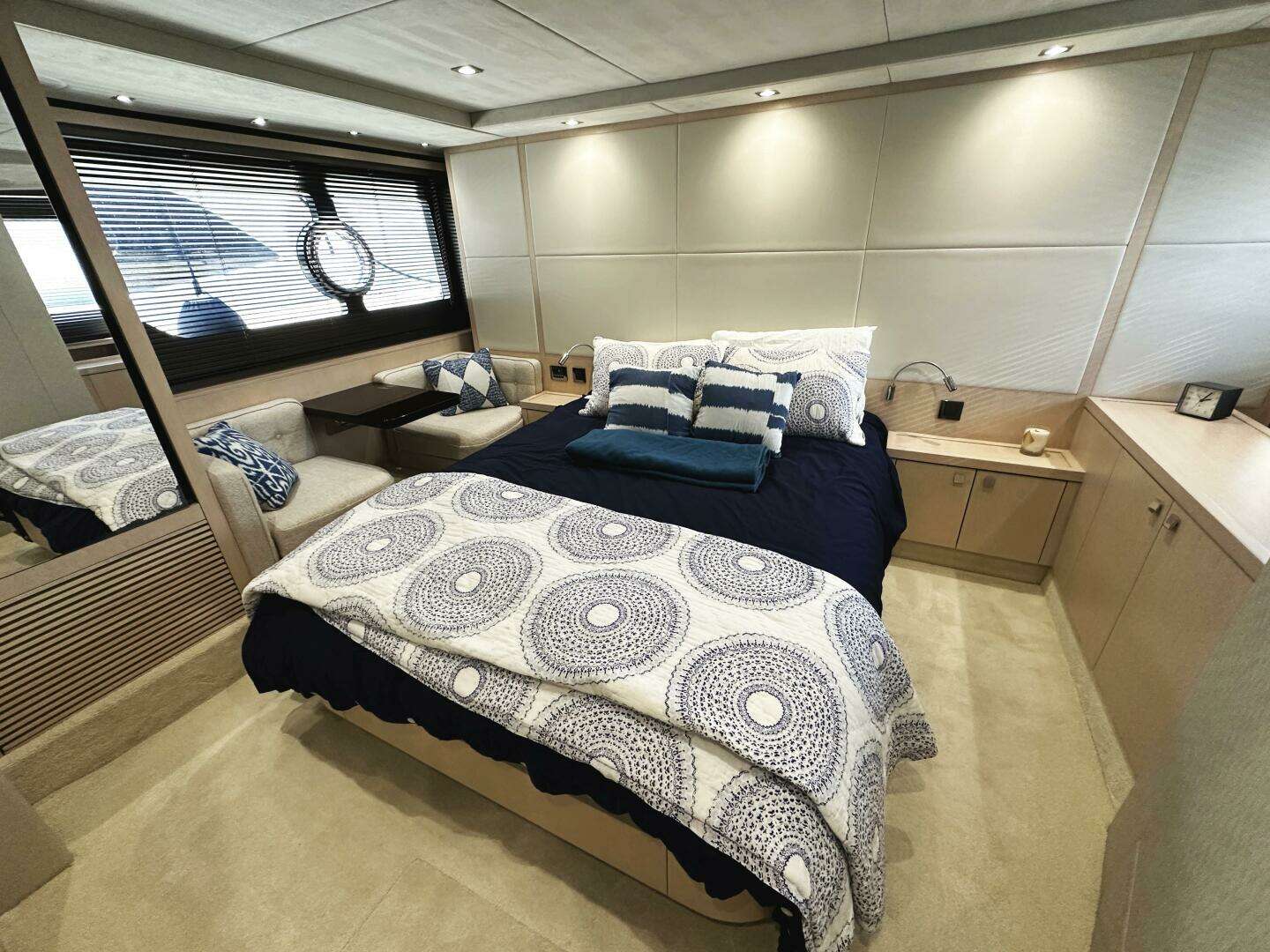 2015 Sunseeker Predator 57 - Image 30