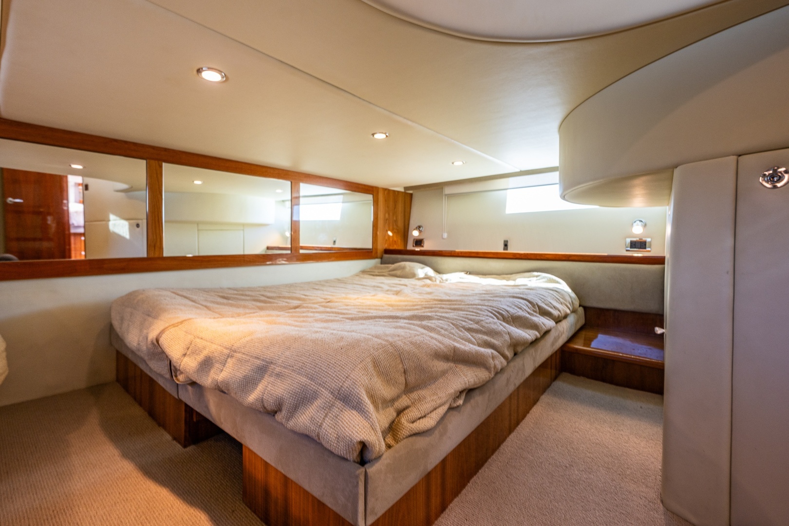 2011 Riviera 43 Open Flybridge - Image 20