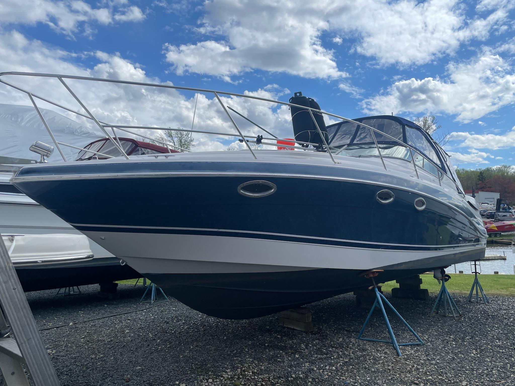 2005 Four Winns 348 Vista