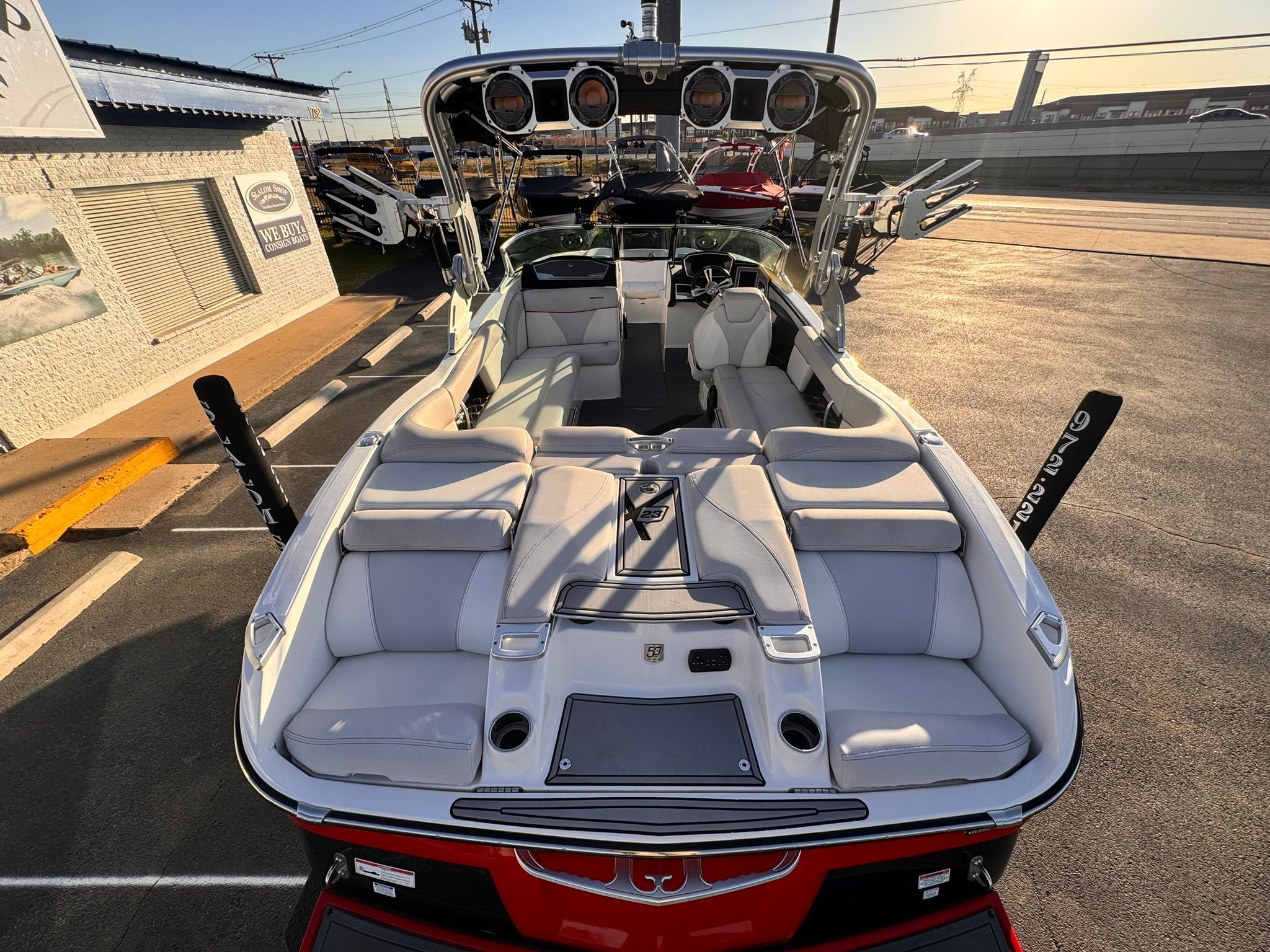 2018 MASTERCRAFT X23 - Image 9