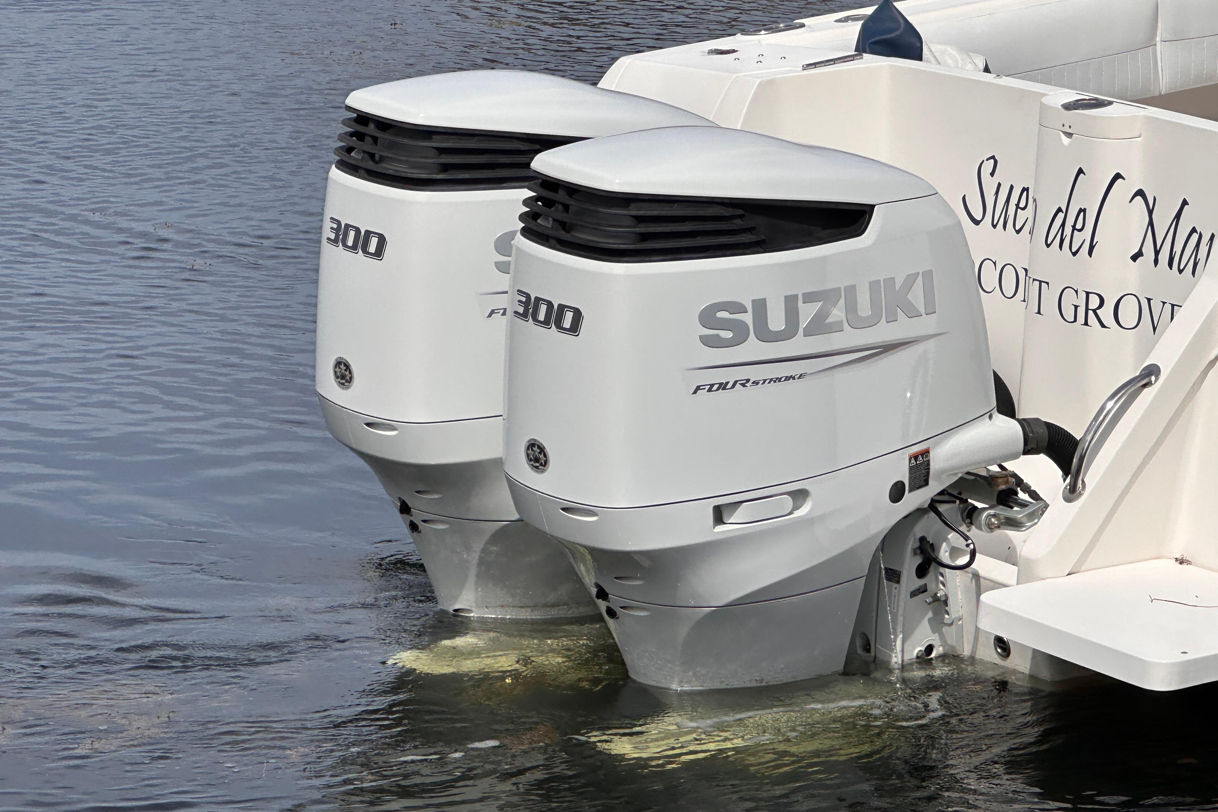 Twin Suzuki 300 outboard engines on a 2007 Intrepid 310 Walkaround boat.