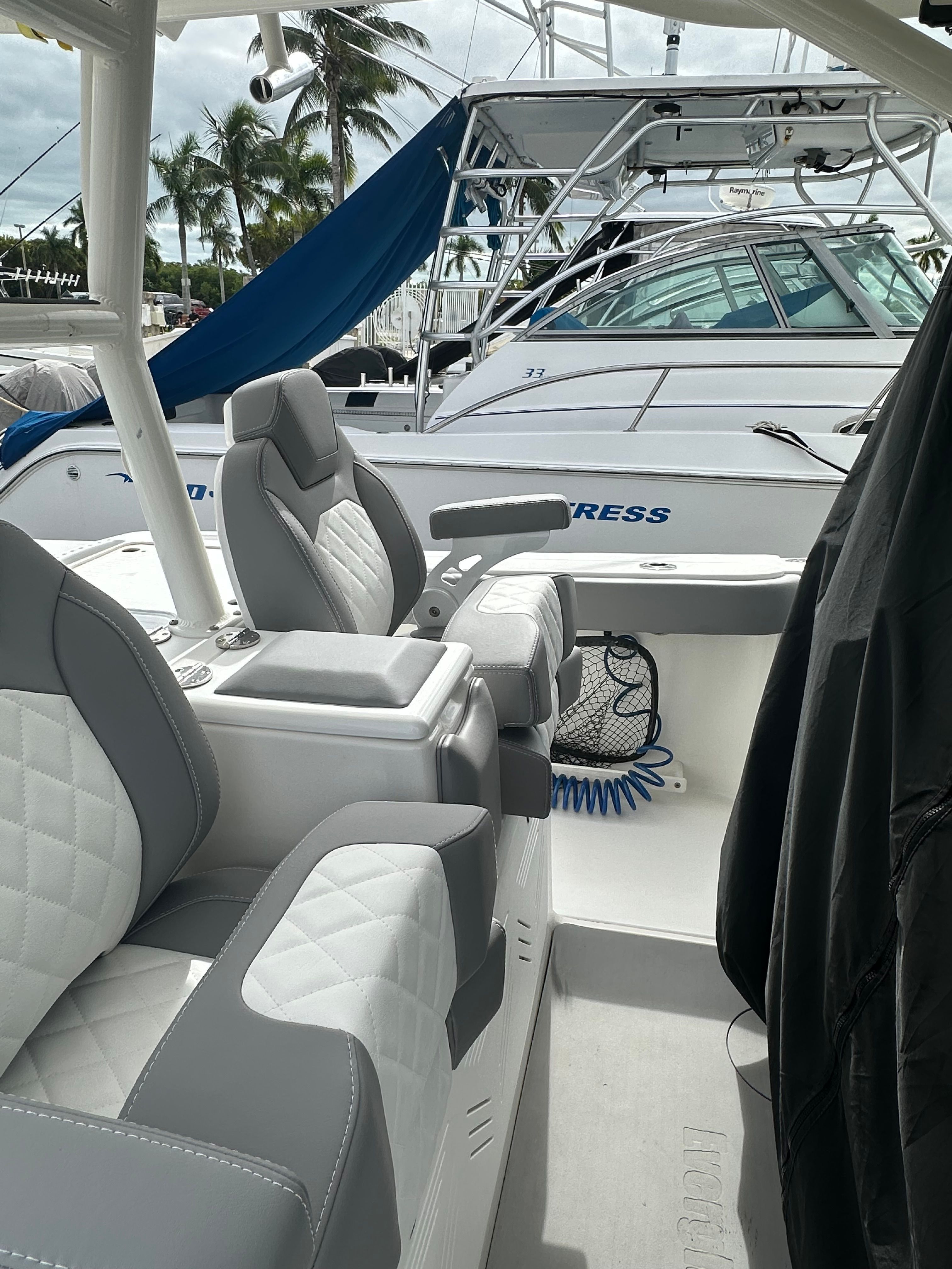 2009 Everglades 365 Center Console - 90