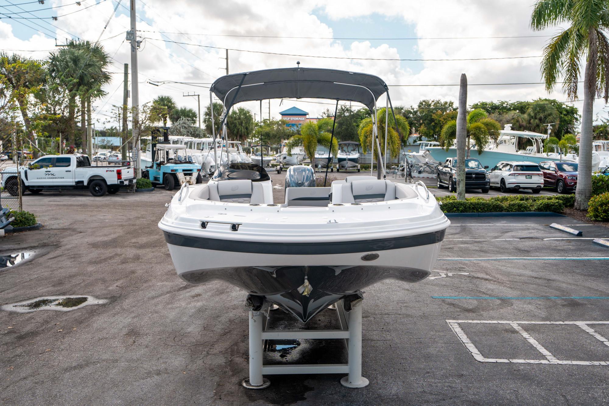 2025 Hurricane SunDeck Sport 192 RL OB - 7