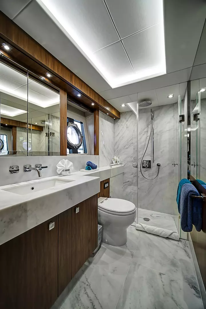 2019 Sunseeker 86 Yacht - Image 64