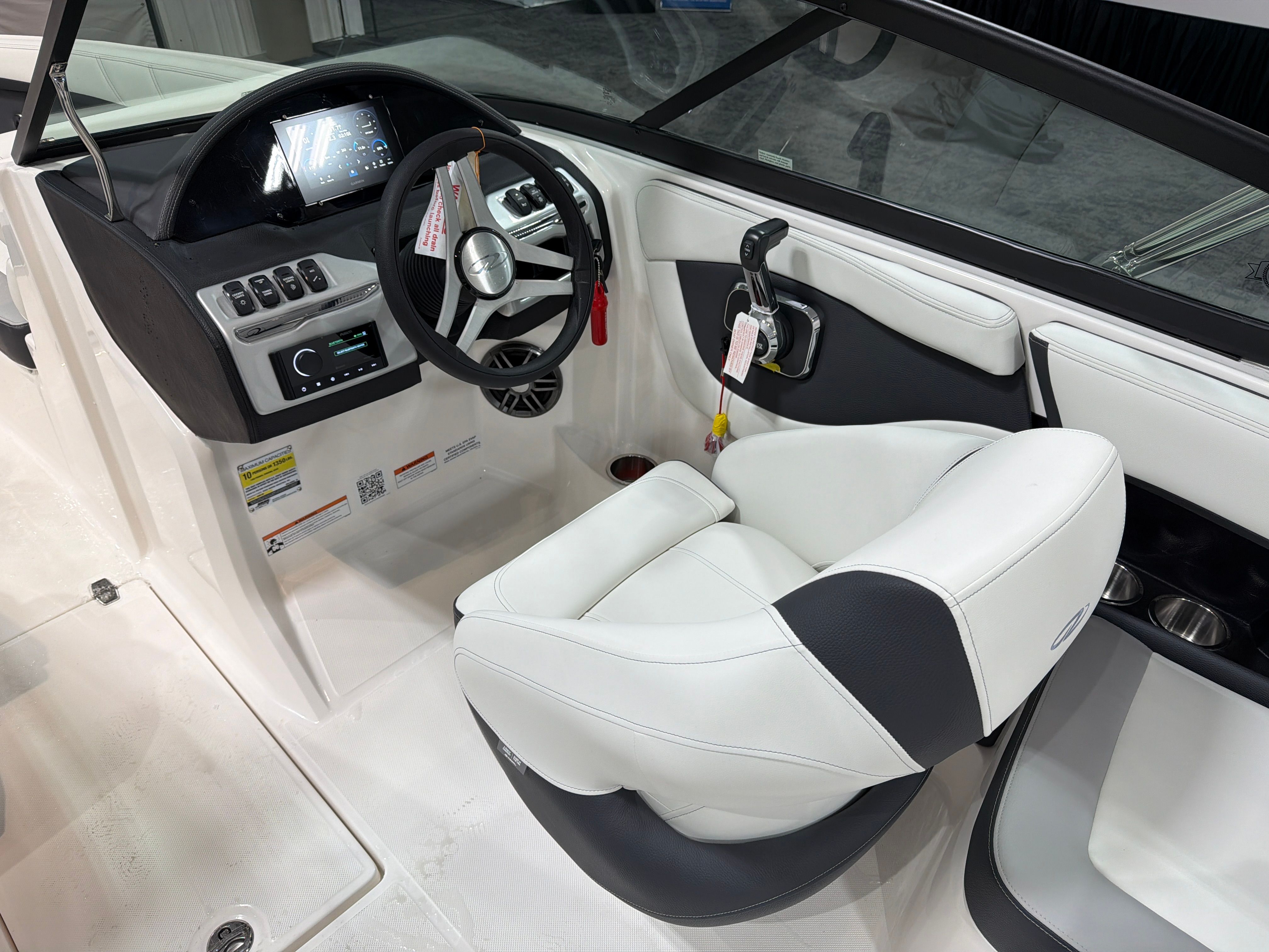 2026 Regal 2000 ES - 12