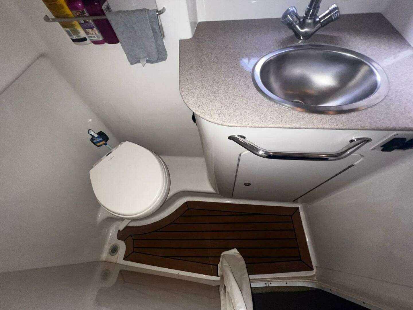2007 Sea Ray Sundancer - Image 32