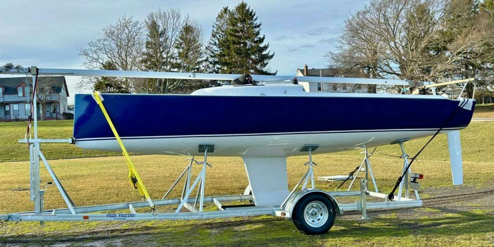 2026 J Boats J/7 - Image 10